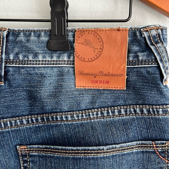 Tommy Bahama SORRENTO Authentic Fit Jeans - 30 Waist - Picture 6 of 12